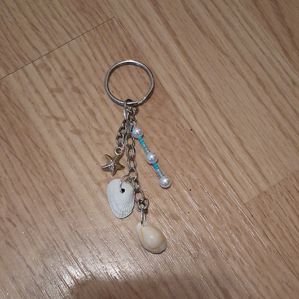 Handmade Ocean Theamed Keychain With A Shell From Ocean